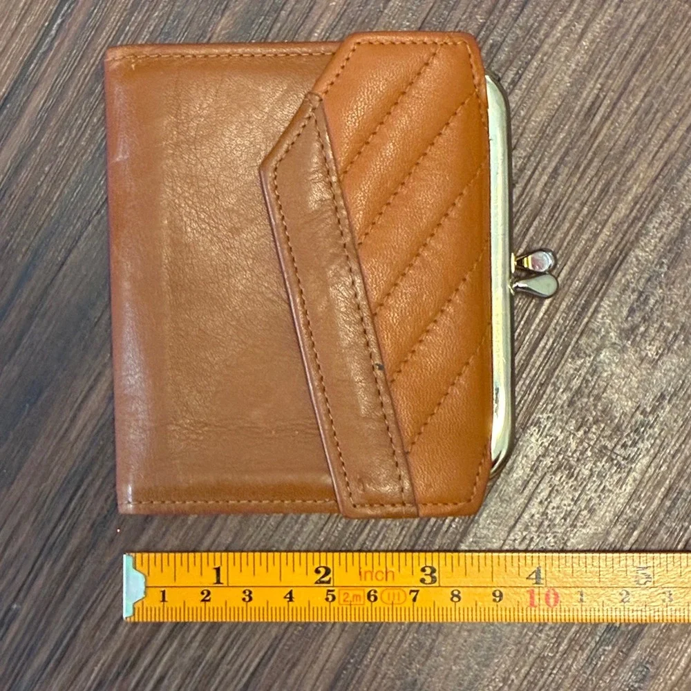 Vintage Rolfs Wallet Women's OS Tan Cowhide Leather Kiss Lock Quilted